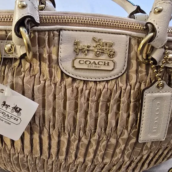 Coach 18885 NWT Madison Gathered Signature Fabric Sophia Satchel Purse Khaki NEW - Picture 4 of 15